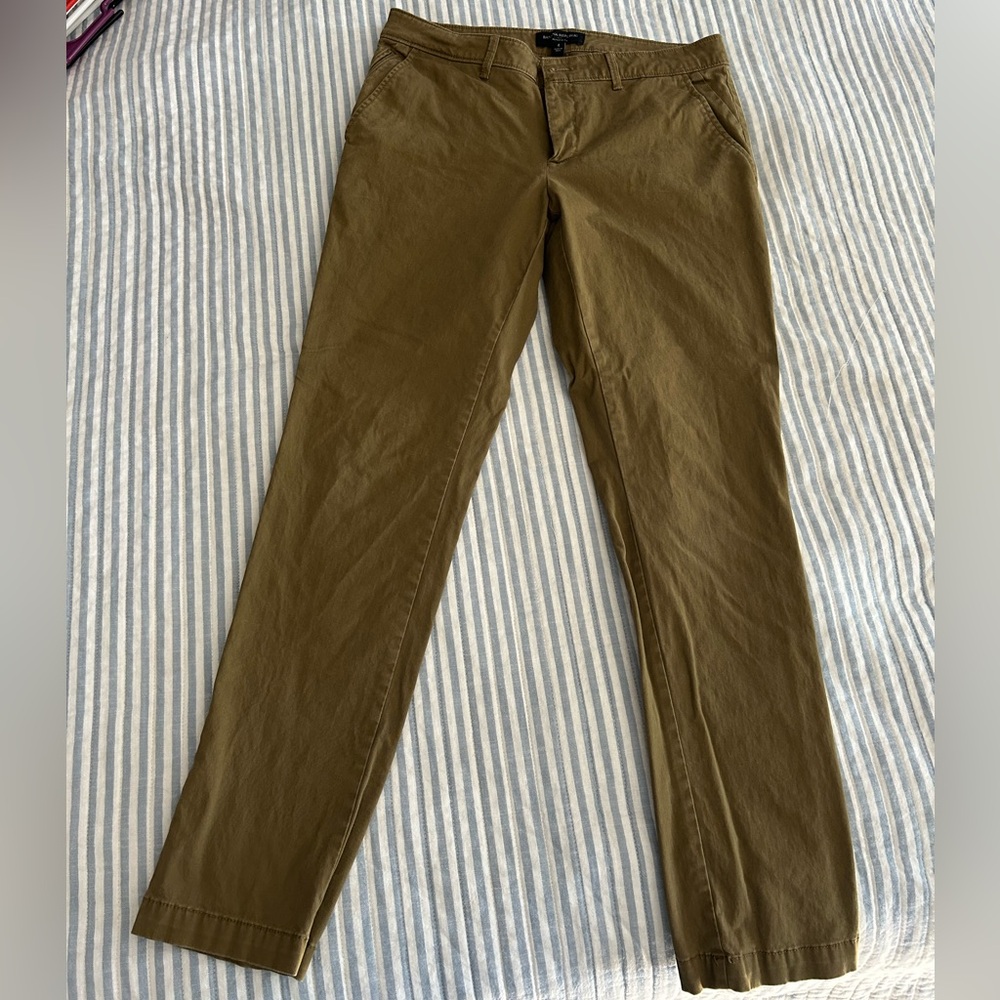 Olive Green Banana Republic Chinos Size 4